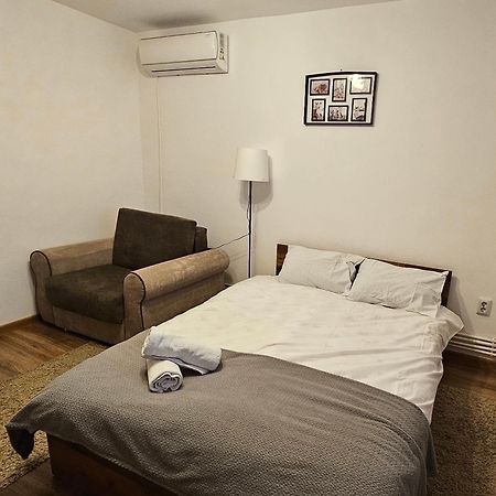 Cozy Studio Braila Exterior photo